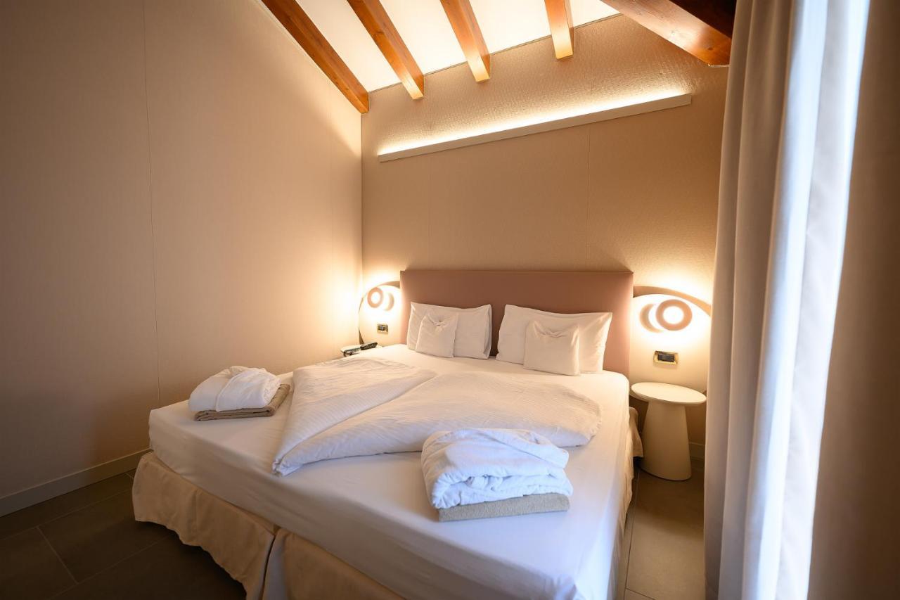 Villa Nicolli Romantic Spa Resort - Adults Only Riva del Garda Exterior photo