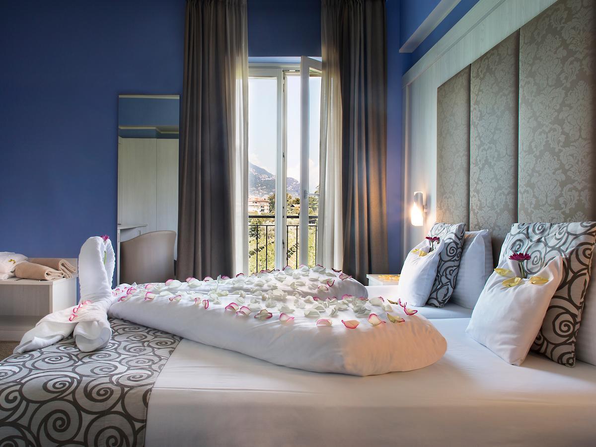 Villa Nicolli Romantic Spa Resort - Adults Only Riva del Garda Exterior photo