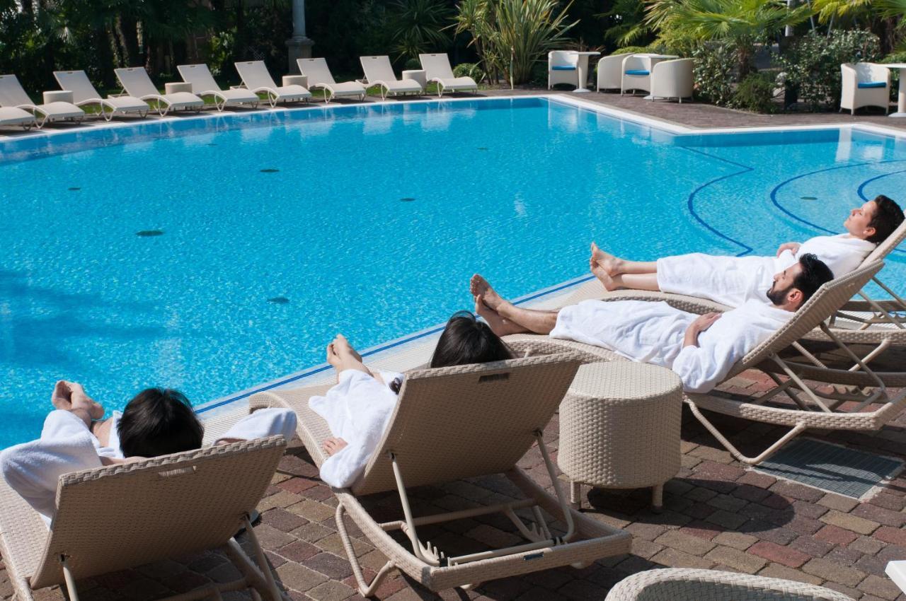 Villa Nicolli Romantic Spa Resort - Adults Only Riva del Garda Exterior photo