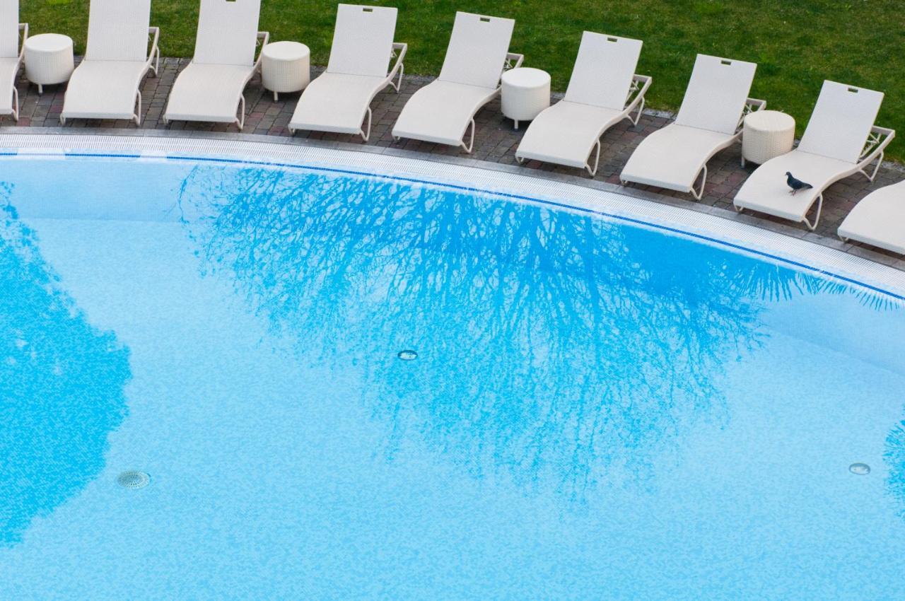 Villa Nicolli Romantic Spa Resort - Adults Only Riva del Garda Exterior photo